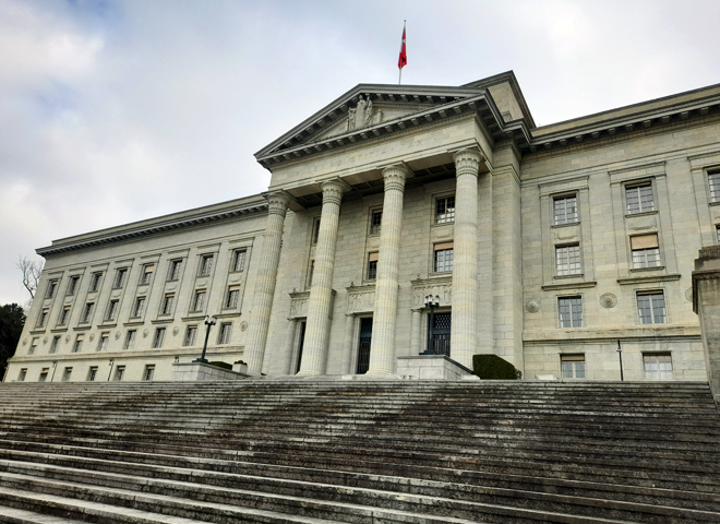 Le Tribunal Fédéral à Lausanne: changements en droit du travail en Suisse en 2024