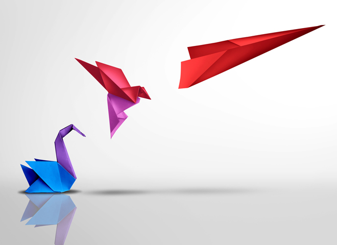 Les avantages du leadership transformationnel: un cygne en papier se transforme en avion