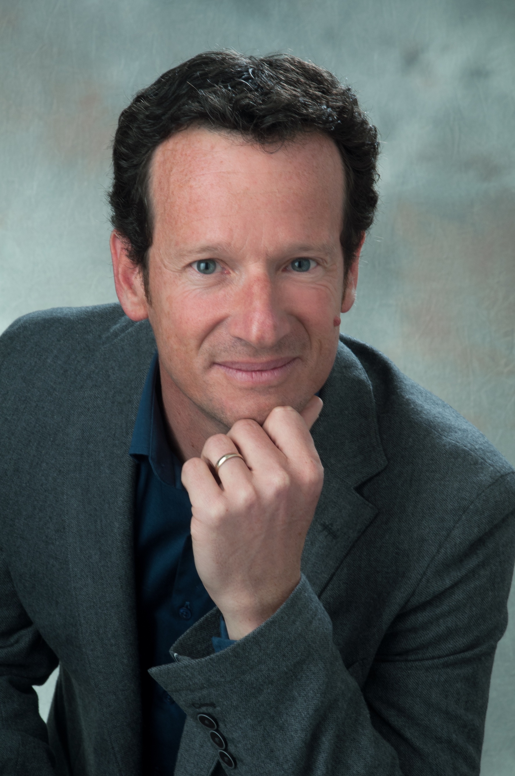 directeur du cabinet Mamkle (coaching, conseil et formation) et auteur de L’autruche et le curieux, éd. Enrik B., 2023, 449 pages fabrice, gatti, motivation, compétence, relation, autonomie, hrtoday, webinaire