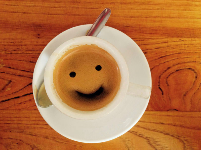 Kaffee_lachen_Humor_123RF.jpg