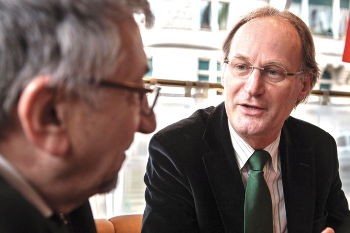 S.36_Debat_Charrat_Nidegger-2_2014.jpg