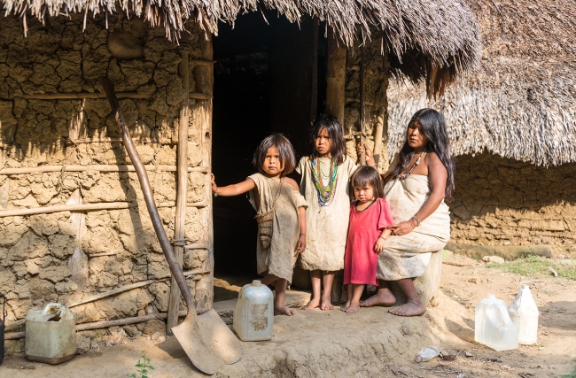 Indiens Kogis.jpg