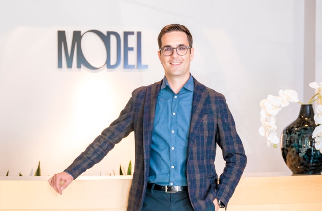 MODEL_Michael_Uebersax_22_web.jpg