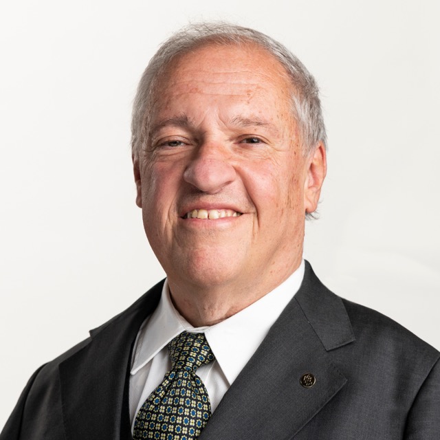 Porträtbild von Christian Lohr.