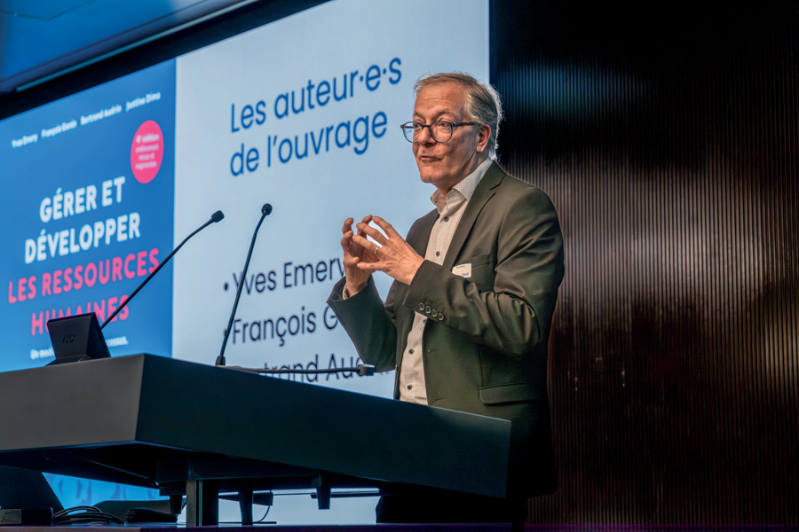 Yves Emery, professeur honoraire à l’IDHEAP