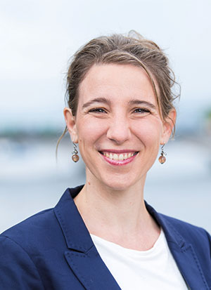 Verena-Dyczmons.jpg