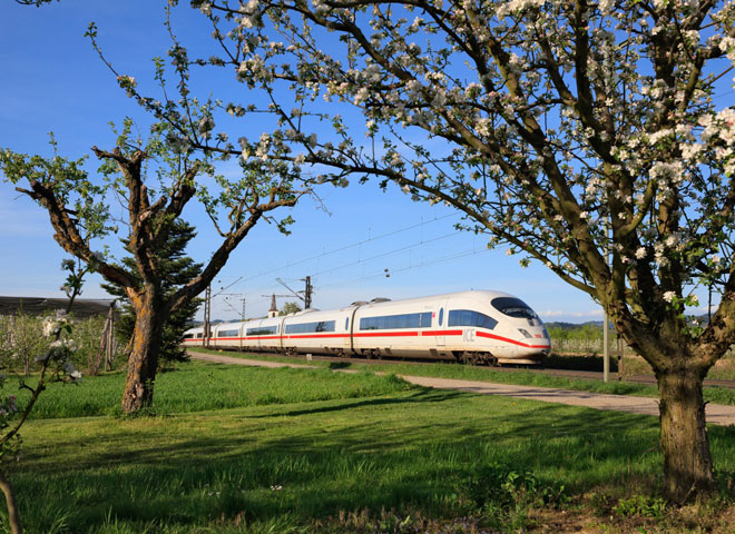 Deutsche_Bahn2_DB.jpg