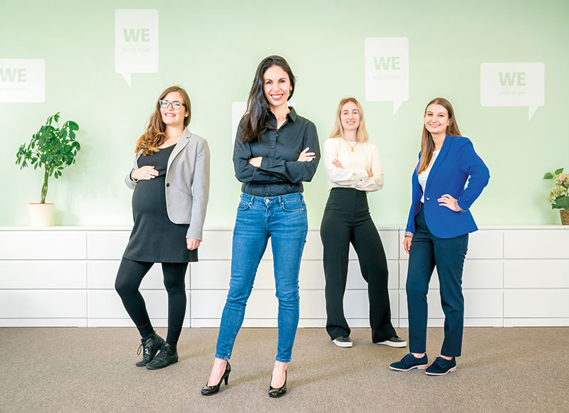 HR-Team_web.jpg