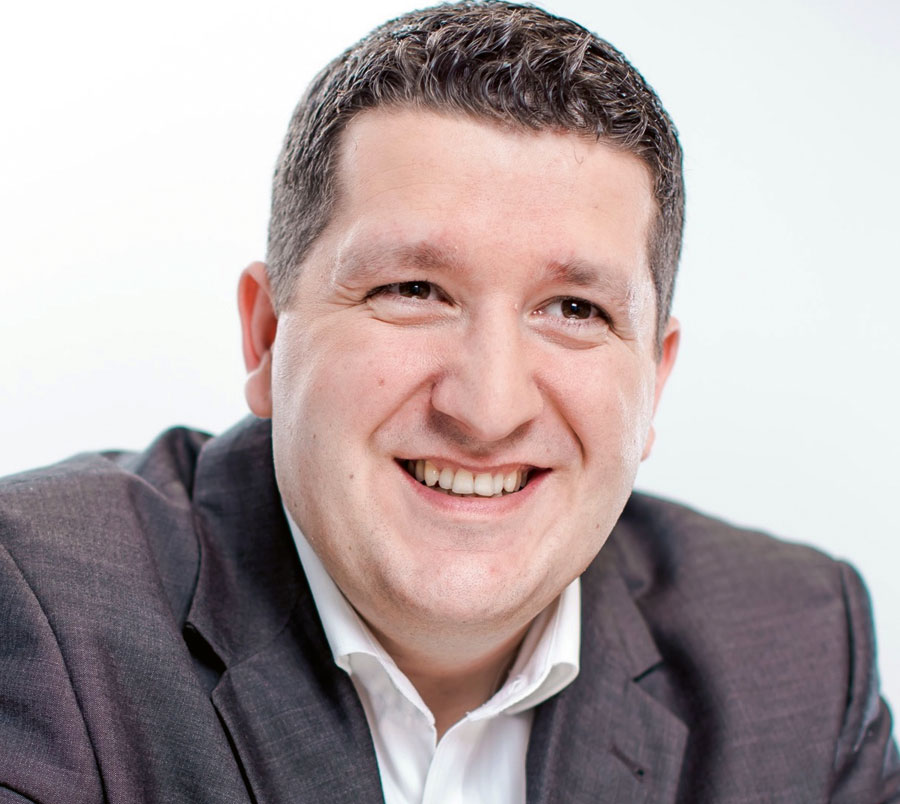 Marcel-Ruetten-Kindernothilfe.jpg