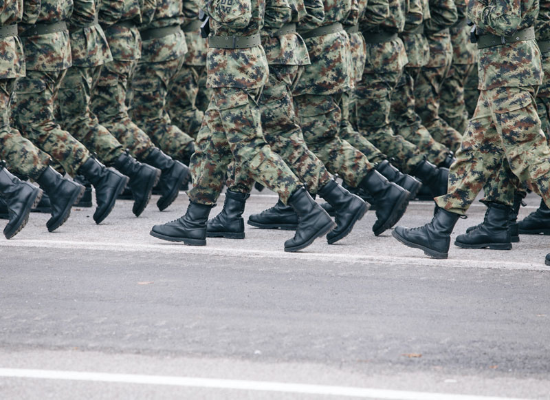 Militaer_filip-andrejevic-unsplash.jpg