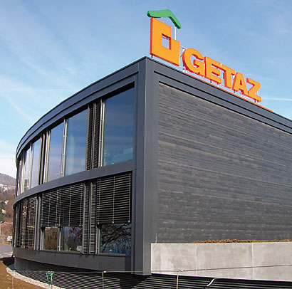 S.32_hrteam02_02_09.jpg