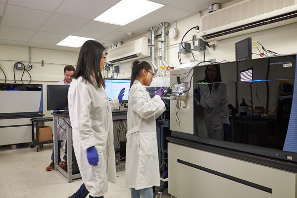 ThermoFisher_ThermoFisher.jpg