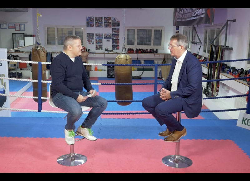 Video_Talk_im_Ring_4.jpg