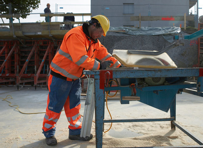 arbeiter_seco.jpg
