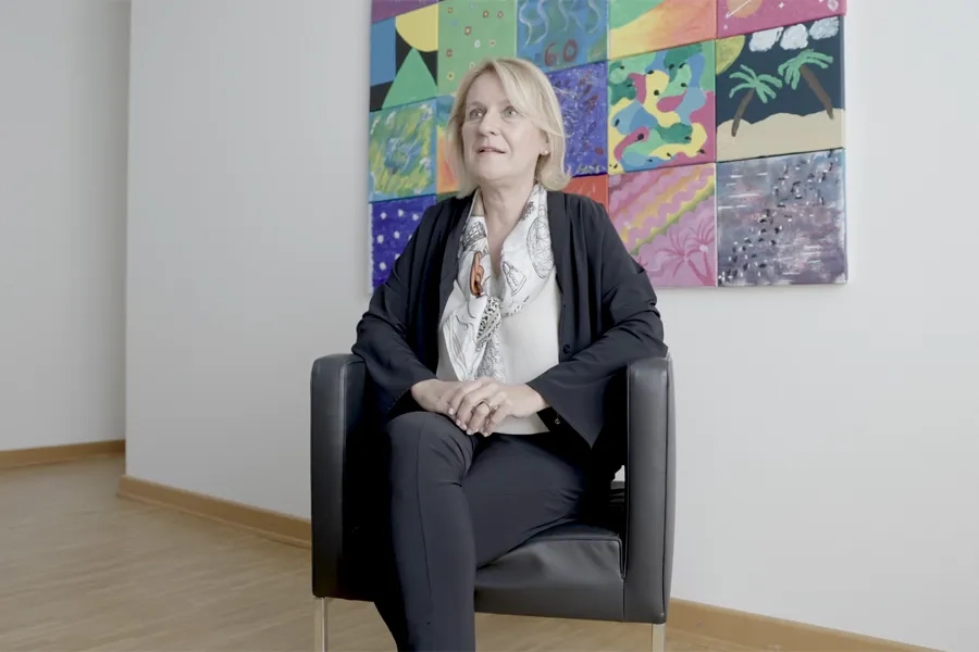 Nathalie Leschot, DRH de la Suva