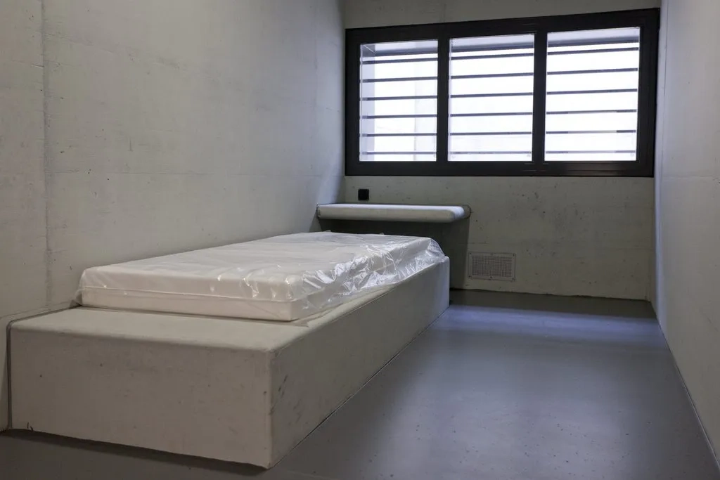 Cellule_prison.jpeg