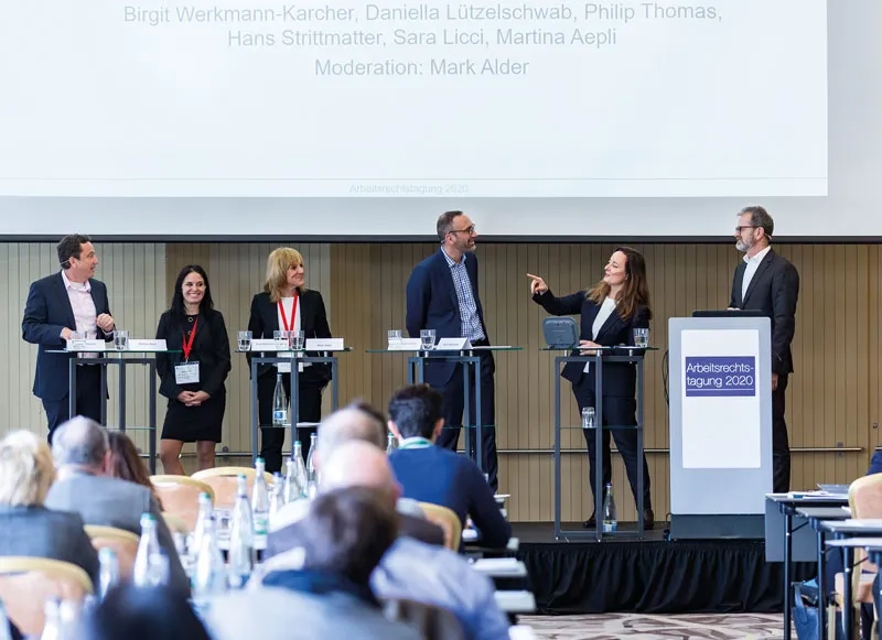 Event-01-Arbeitsrecht_Podium.jpg