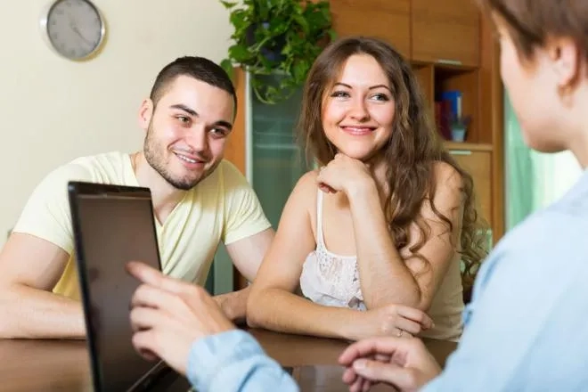 Jeunes employés_0.jpg