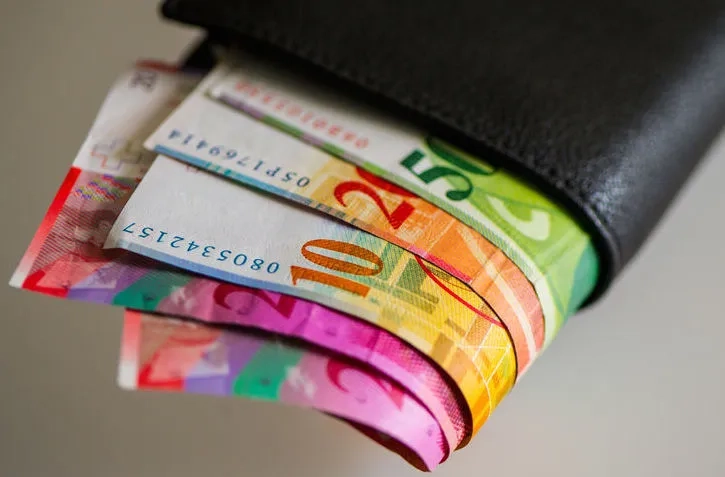 Salaire suisse.jpg