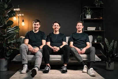 Loris Niederberger, Cyrill Inderbitzin und Jonas Purtschert, moodtalk